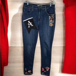 Jeans Levi’s 721 High Rise Skinny Jeans Sz 31 Custom Floral Patchwork